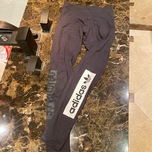 Adidas Original Leggings. New never worn.